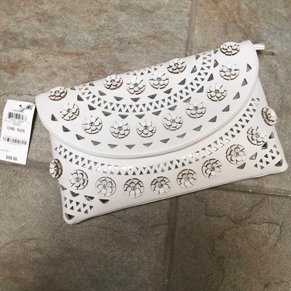 NWT white clutch